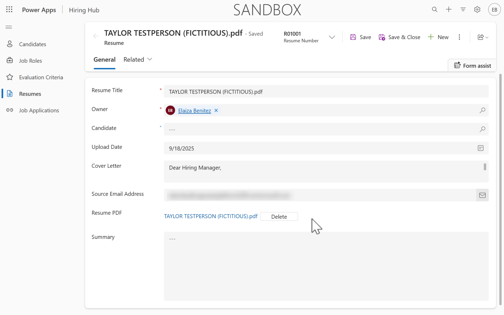Resume row in Hiring Hub model-driven app