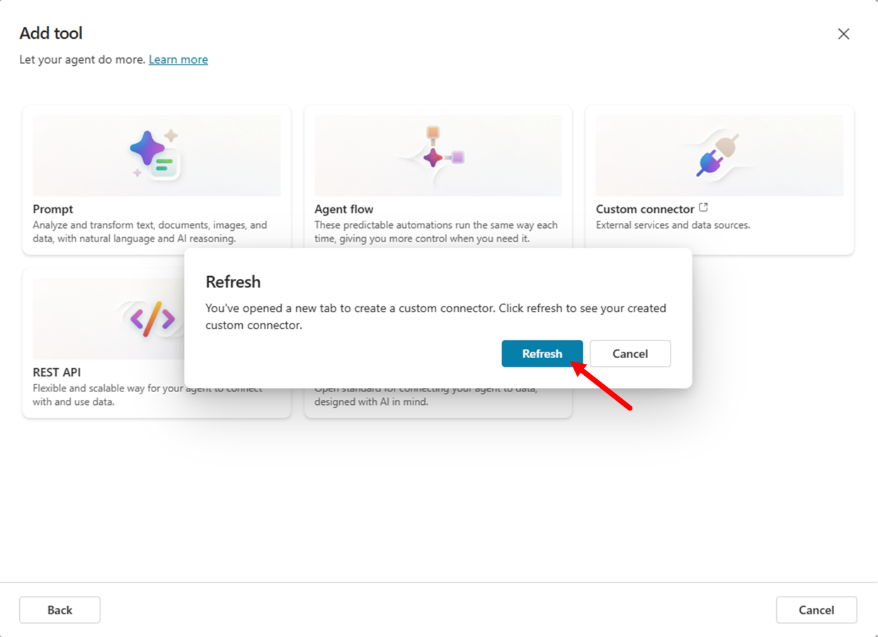 Copilot Studio でツール一覧更新のため「Refresh」ボタンを選択。